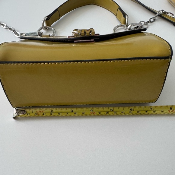 Steve Madden Yellow Mini Bag with Top Handle and Detachable Chain Strap - Picture 13 of 16